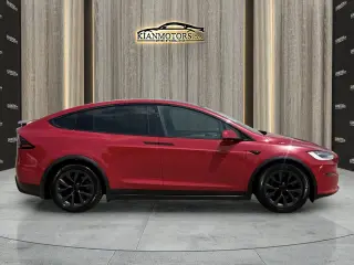 2022 Tesla Model X