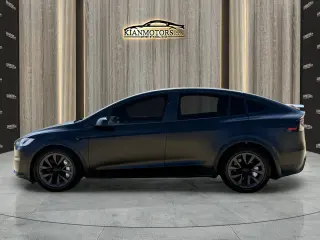 2022 Tesla Model X