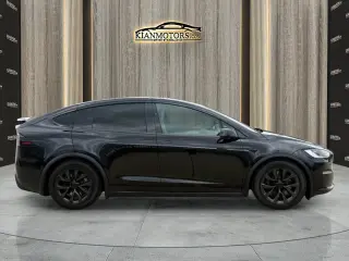 2022 Tesla Model X