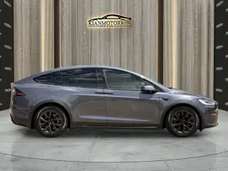2023 Tesla Model X