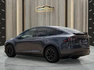 2023 Tesla Model X