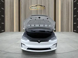 2023 Tesla Model X