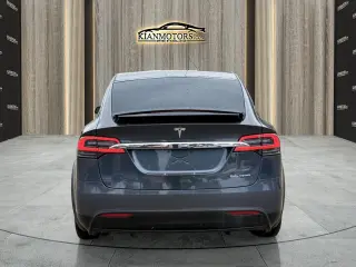 2020 Tesla Model X