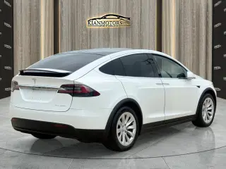 2020 Tesla Model X
