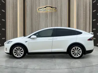 2020 Tesla Model X