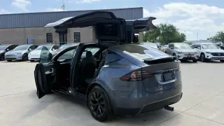2023 Tesla Model X