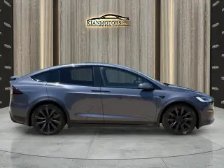 2022 Tesla Model X