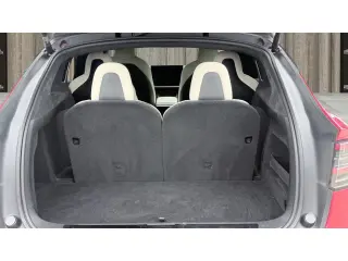 2022 Tesla Model X