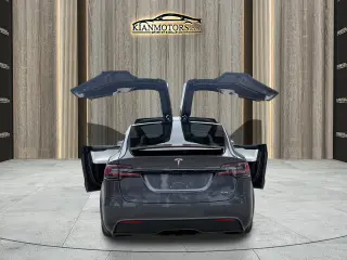 2022 Tesla Model X