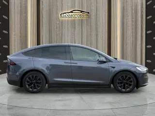 2022 Tesla Model X