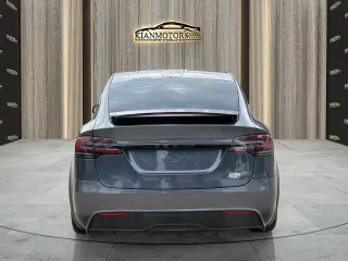2022 Tesla Model X