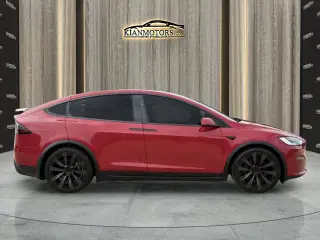 2022 Tesla Model X