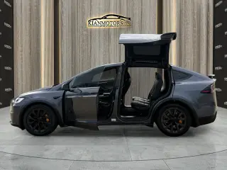 2023 Tesla Model X