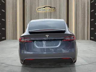 2022 Tesla Model X