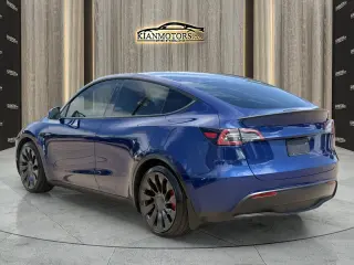 2025 Tesla Model Y