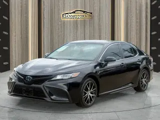 2022 Toyota Camry Hybrid