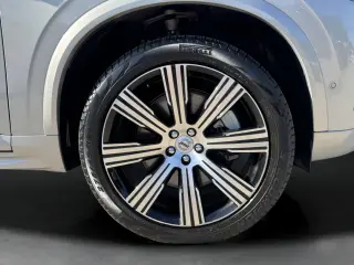 2024 Volvo XC90 plug-in hybrid