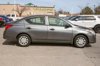2017 Nissan Versa