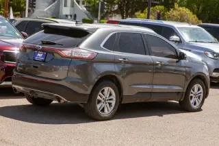 2017 Ford Edge