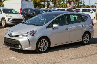 2017 Toyota Prius v