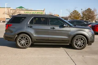 2019 Ford Explorer
