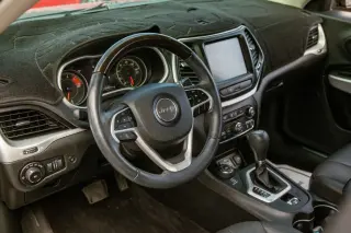 2018 Jeep Cherokee