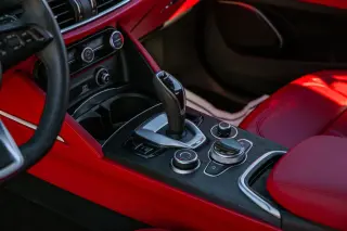 2020 Alfa Romeo Stelvio