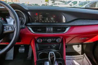 2020 Alfa Romeo Stelvio