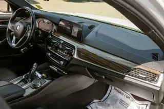 2018 BMW 530i