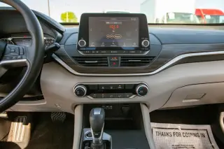 2025 Nissan Altima
