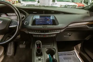 2021 CADILLAC XT4