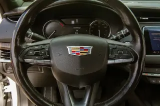 2021 CADILLAC XT4