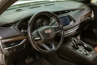 2021 CADILLAC XT4