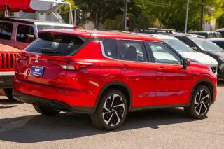2024 Mitsubishi Outlander