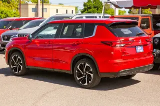 2024 Mitsubishi Outlander