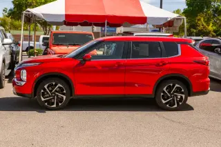 2024 Mitsubishi Outlander