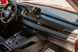 2024 Mitsubishi Outlander