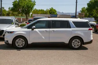 2022 Kia Carnival