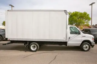 2022 Ford E-450 Cutaway