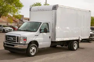 2022 Ford E-450 Cutaway