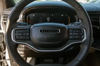 2022 Jeep Wagoneer