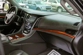 2020 CADILLAC Escalade