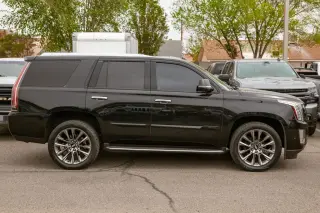 2020 CADILLAC Escalade