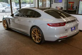 2018 Porsche Panamera