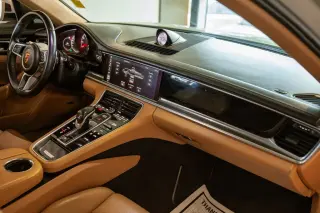 2018 Porsche Panamera