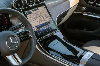 2024 Mercedes-Benz GLC 300