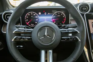 2024 Mercedes-Benz GLC 300