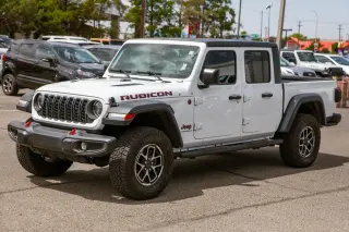 2025 Jeep Gladiator
