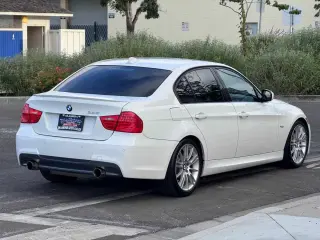 2011 BMW 3 Series 335i