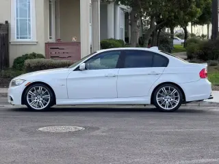 2011 BMW 3 Series 335i